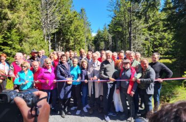 Inauguration du nouvel aménagement des sentiers du Mézenc